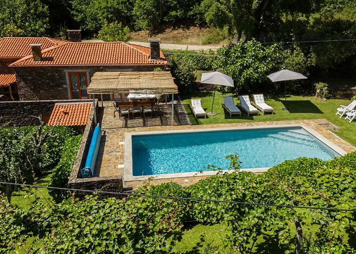 Just Like Home - Casa Da Raposa
